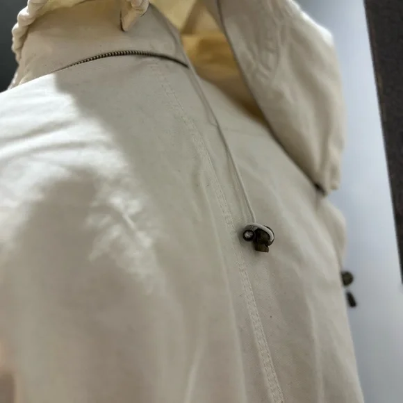 Casual cream color jacket - Picture 7 of 9